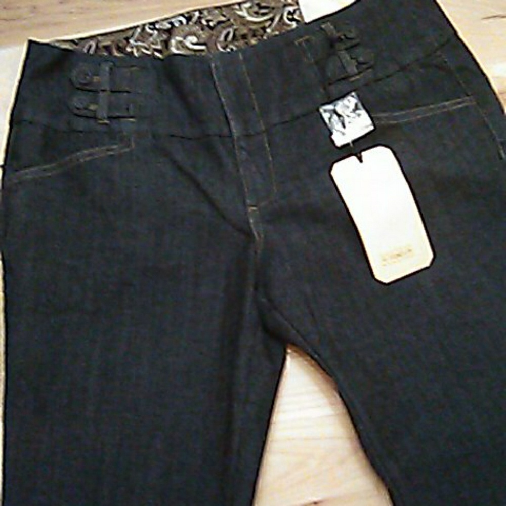 Boom Boom Dark Was Women's 13